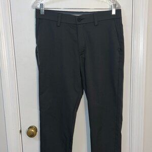Haggar Mens Cool Right Performance Flex Pant Grey 32 x 30 Slim Fit HC81080